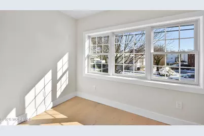 715 Stuyvesant Avenue, Lyndhurst Township, NJ 07071 - Photo 7