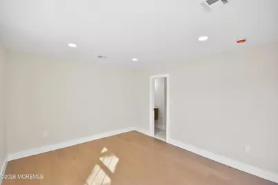 715 Stuyvesant Avenue, Lyndhurst Township, NJ 07071 - Photo 19