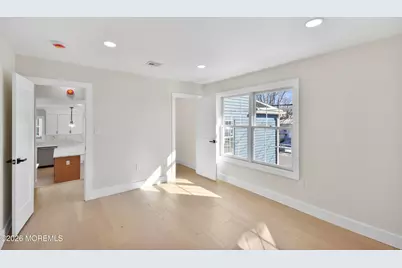 715 Stuyvesant Avenue, Lyndhurst Township, NJ 07071 - Photo 21