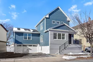 715 Stuyvesant Ave, Lyndhurst Township, NJ 07071 - Photo 1