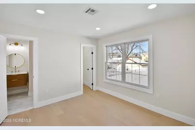 715 Stuyvesant Avenue, Lyndhurst Township, NJ 07071 - Photo 17