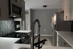 768 Hudson Pkwy, Whiting, NJ 08759 - Photo 7