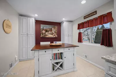 316 Middlewood Road, Middletown, NJ 07748 - Photo 17