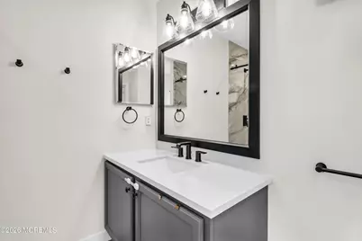 15 Bond Street, Freehold, NJ 07728 - Photo 17