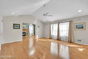 72 Rosewood Dr, Lakewood, NJ 08701 - Photo 15