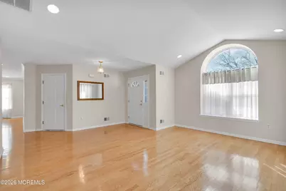 72 Rosewood Drive, Lakewood, NJ 08701 - Photo 5