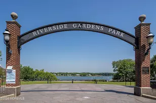 41 Western Reach, Red Bank, NJ 07701 - Photo 15