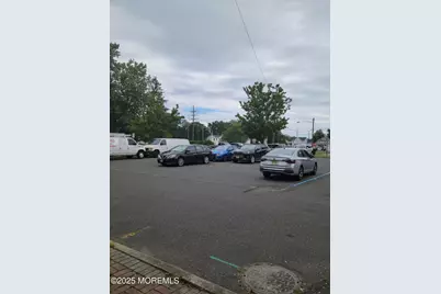 21 Main Street, Eatontown, NJ 07724 - Photo 17