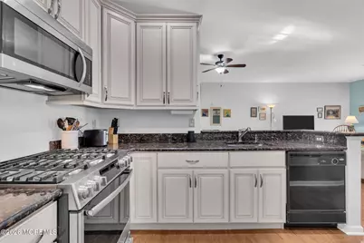 515 Sophee Lane #1000, Lakewood, NJ 08701 - Photo 19