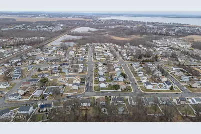 285 Nathan Court, Cliffwood, NJ 07721 - Photo 43