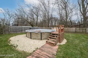 285 Nathan Ct, Cliffwood, NJ 07721 - Photo 33