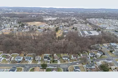 285 Nathan Court, Cliffwood, NJ 07721 - Photo 41