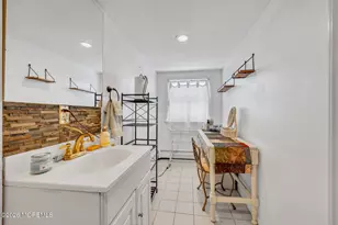 265 Thompson Ave, North Middletown, NJ 07748 - Photo 25