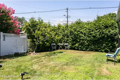 265 Thompson Avenue, North Middletown, NJ 07748 - Photo 31