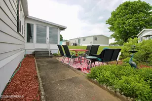 509 Rosalind Rd, Freehold, NJ 07728 - Photo 29