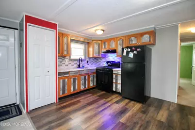 509 Rosalind Road, Freehold, NJ 07728 - Photo 9