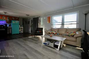 509 Rosalind Rd, Freehold, NJ 07728 - Photo 7