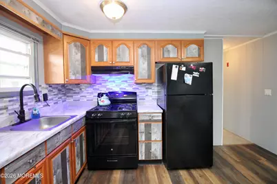 509 Rosalind Road, Freehold, NJ 07728 - Photo 11