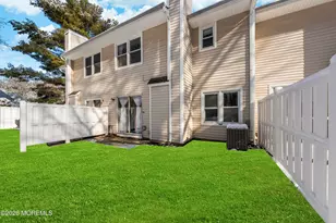 99 Woodmere Dr, Sayreville, NJ 08859 - Photo 45