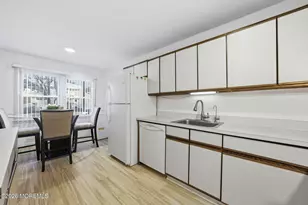 99 Woodmere Dr, Sayreville, NJ 08859 - Photo 17