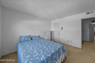 99 Woodmere Dr, Sayreville, NJ 08859 - Photo 33