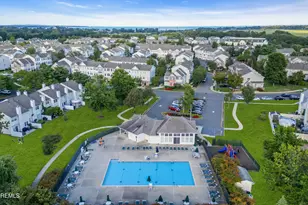 99 Woodmere Dr, Sayreville, NJ 08859 - Photo 49