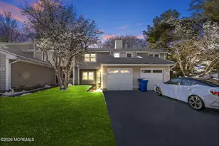 99 Woodmere Dr, Sayreville, NJ 08859 - Photo 1