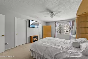 99 Woodmere Dr, Sayreville, NJ 08859 - Photo 29