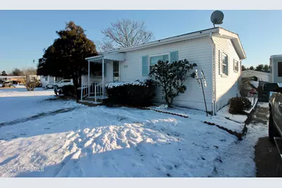 614 Jerome Place, Freehold, NJ 07728 - Photo 3