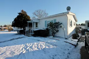 614 Jerome Pl, Freehold, NJ 07728 - Photo 3