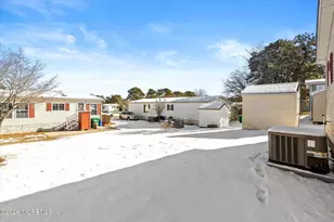 405 Maplehurst Ct, Manchester Township, NJ 08759 - Photo 15