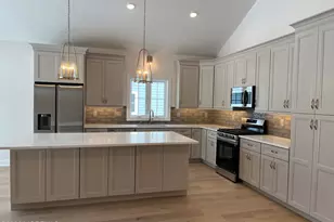 10 1/2 Johnson Ave, Matawan, NJ 07747 - Photo 5