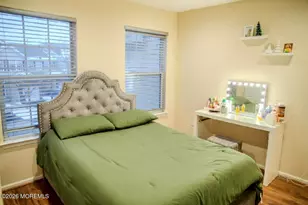 7 Leshyk Dr, Sayreville, NJ 08859 - Photo 13