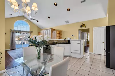 42 Milton Drive, Manchester Township, NJ 08759 - Photo 13