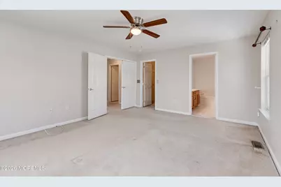 165 Shinnecock Drive, Manalapan Township, NJ 07726 - Photo 21