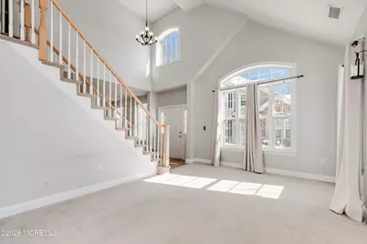 165 Shinnecock Drive, Manalapan Township, NJ 07726 - Photo 5