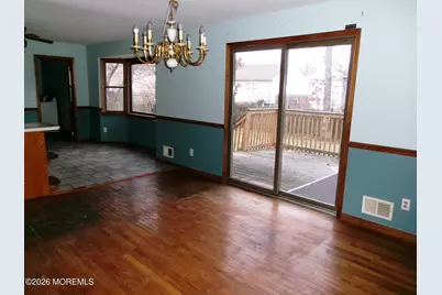 1125 Seaman Avenue, Beachwood, NJ 08722 - Photo 5