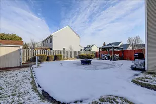 90 Evesboro Ln, Freehold, NJ 07728 - Photo 31