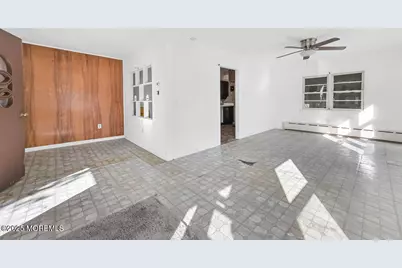 108 W Concourse, Keyport, NJ 07735 - Photo 7