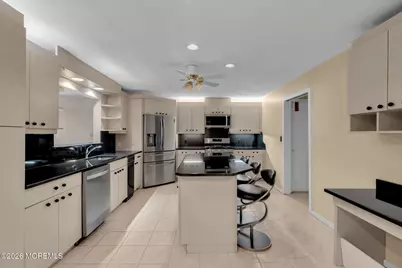 300 Ocean Avenue N #1C, Long Branch, NJ 07740 - Photo 5