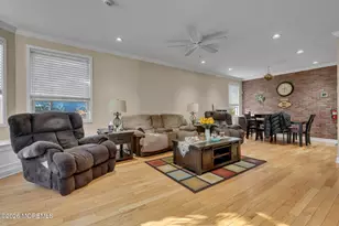 22 Franklin Pl, Morristown, NJ 07960 - Photo 7