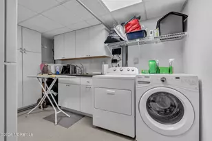 22 Franklin Pl, Morristown, NJ 07960 - Photo 19