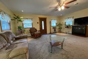 39 Lincoln Ct, Keansburg, NJ 07734 - Photo 3