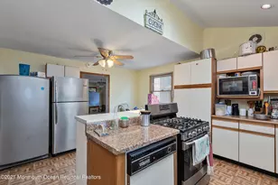 39 Lincoln Ct, Keansburg, NJ 07734 - Photo 9