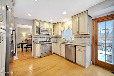 18 Devon Drive, Manalapan Township, NJ 07726 - Photo 13