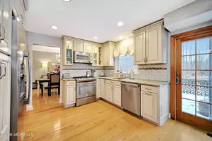 18 Devon Dr, Manalapan Township, NJ 07726 - Photo 13