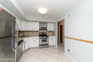 30 Knoll Ct, Matawan, NJ 07747 - Photo 3