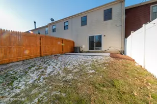 30 Knoll Ct, Matawan, NJ 07747 - Photo 11