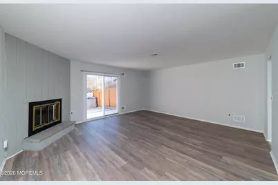 30 Knoll Court, Matawan, NJ 07747 - Photo 5