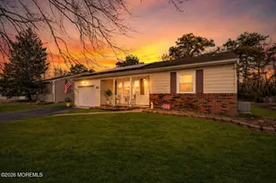 86 Northumberland Dr, Toms River Township, NJ 08757 - Photo 1